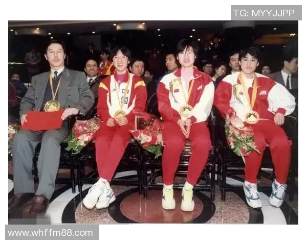 足球明星离婚后净身出户背后的真相与影响分析 足球明星离婚后净身出户背后的真相与影响分析