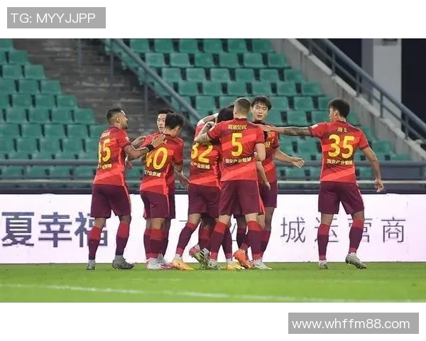 南京足球队强势领跑最新足球力量排行榜前十名分析与展望